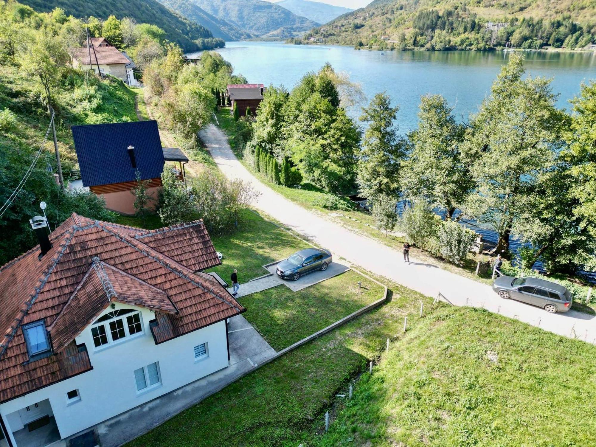 Cobras Plivsko Jezero, Jajce Villa Kültér fotó